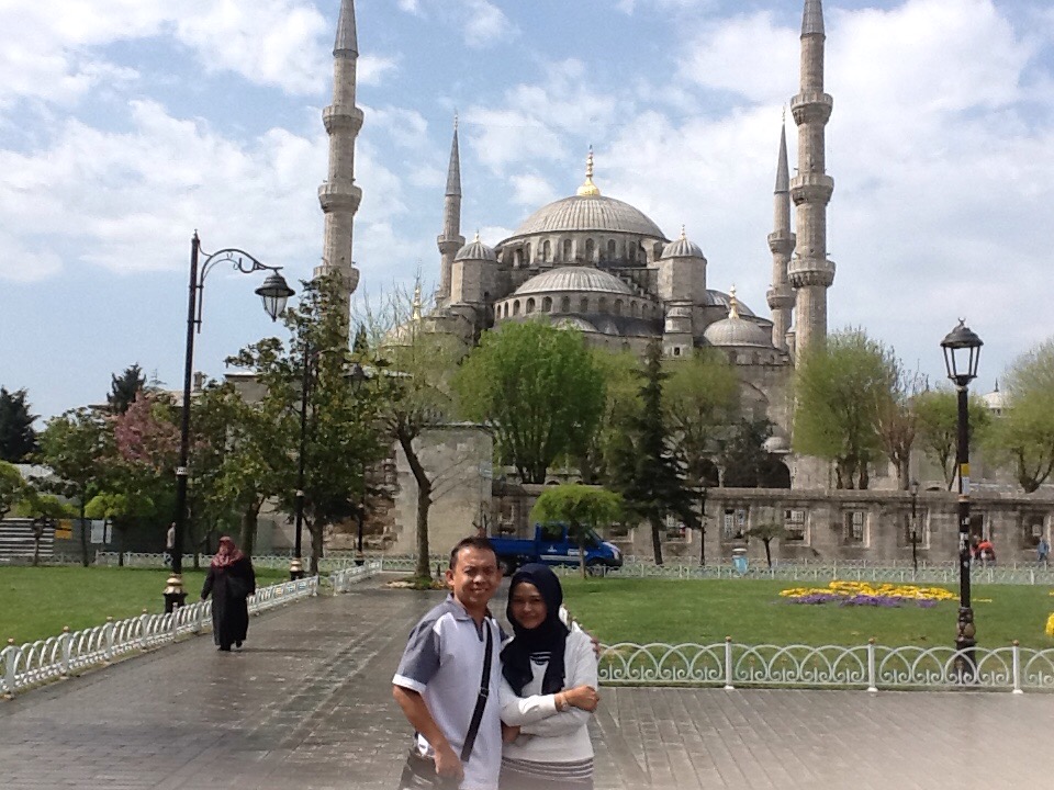 Di depan Blue Mosque, Sultanahmet, Istanbul